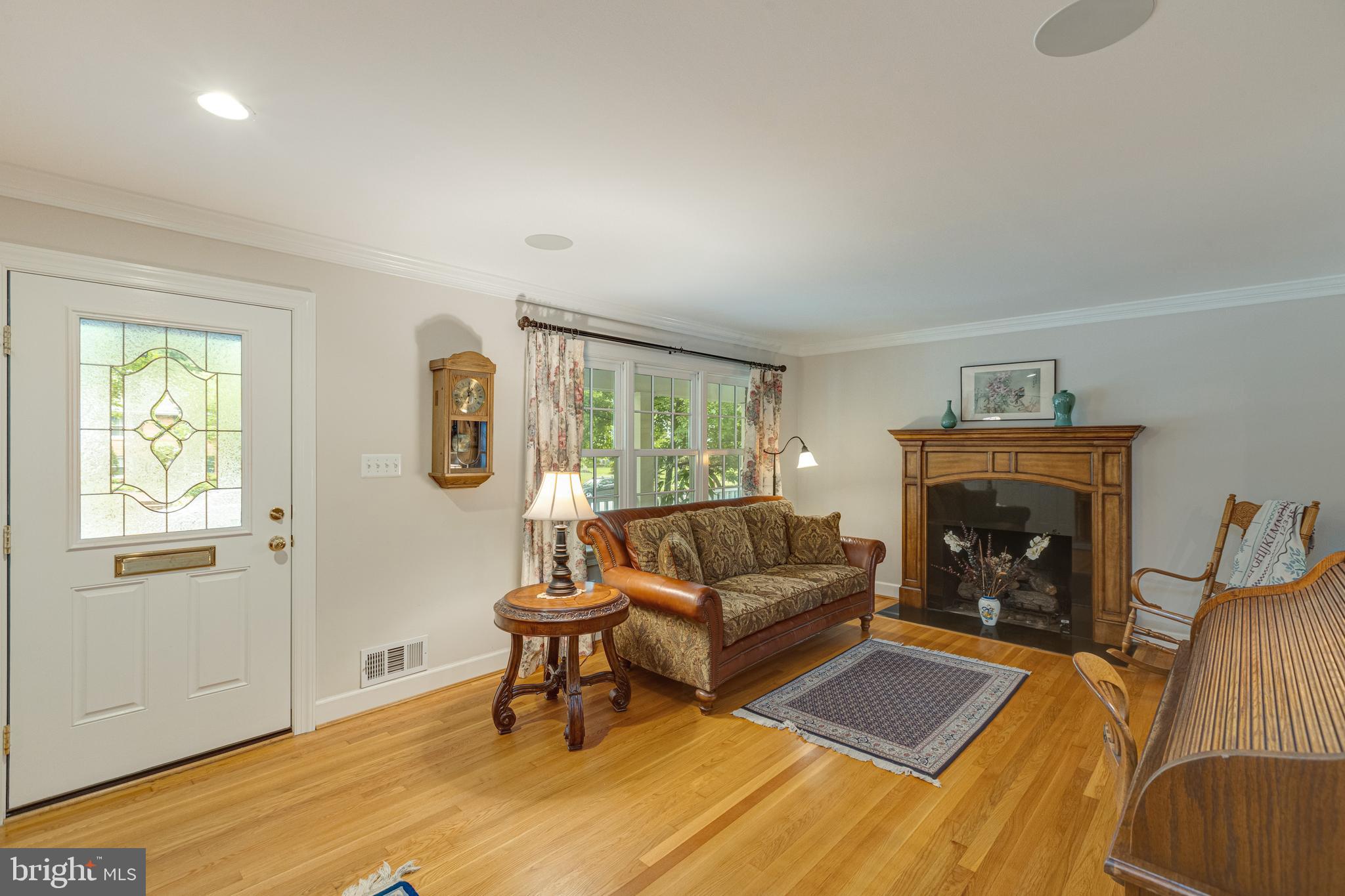RIVERSIDE GARDENS - Residential