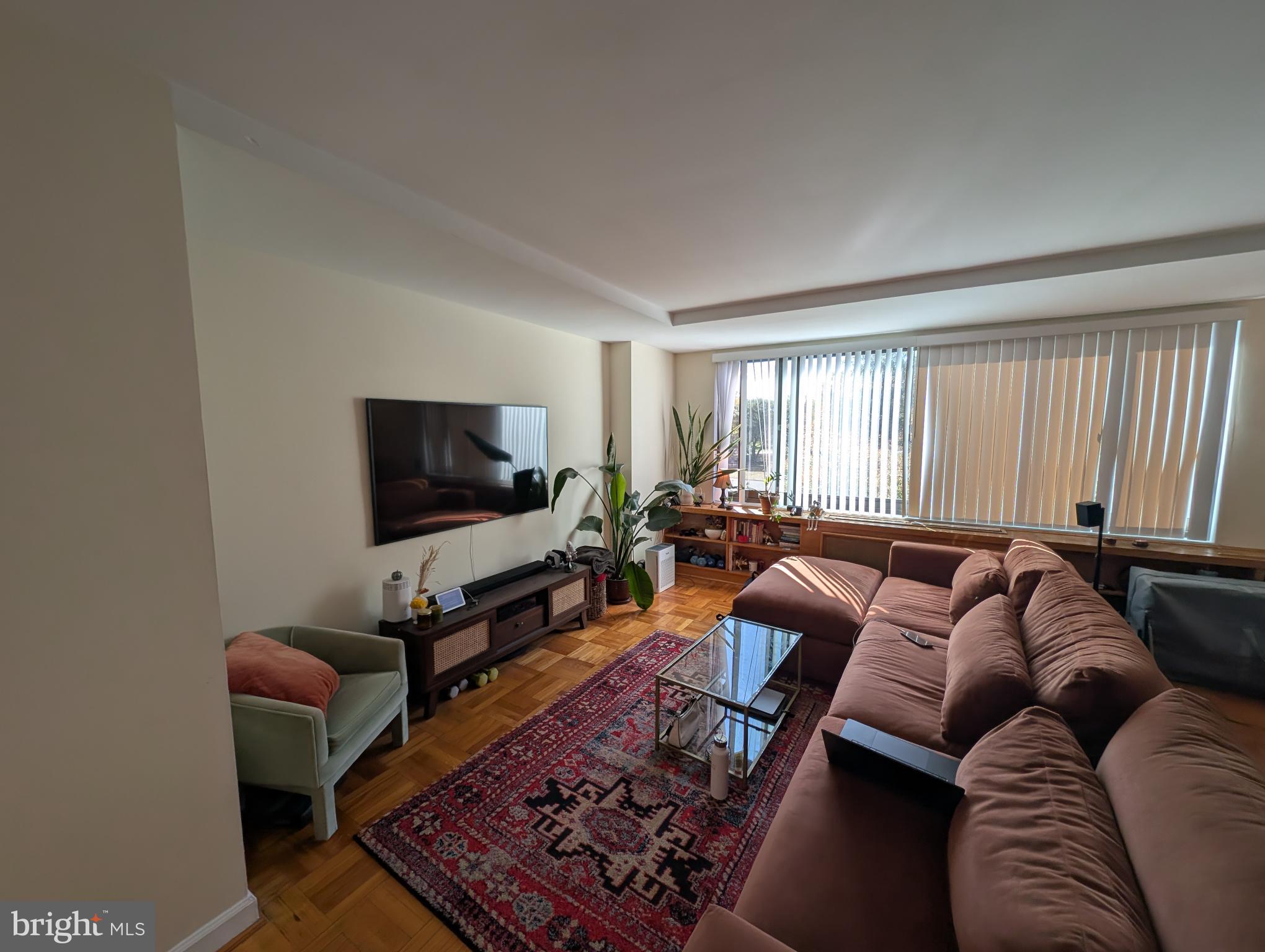 1021 ARLINGTON BOULEVARD 743