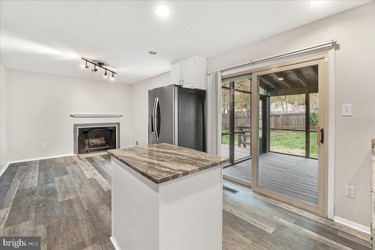 DISCOVERY - Residential