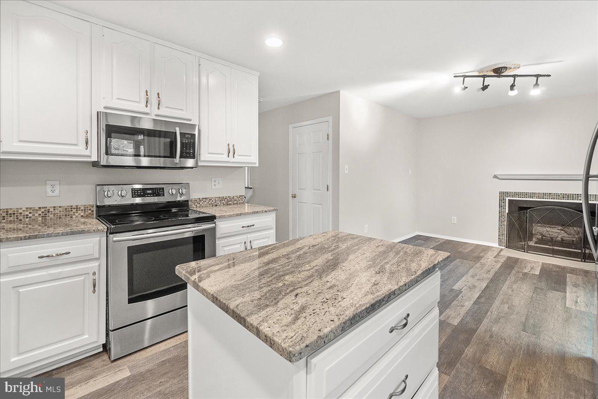 DISCOVERY - Residential