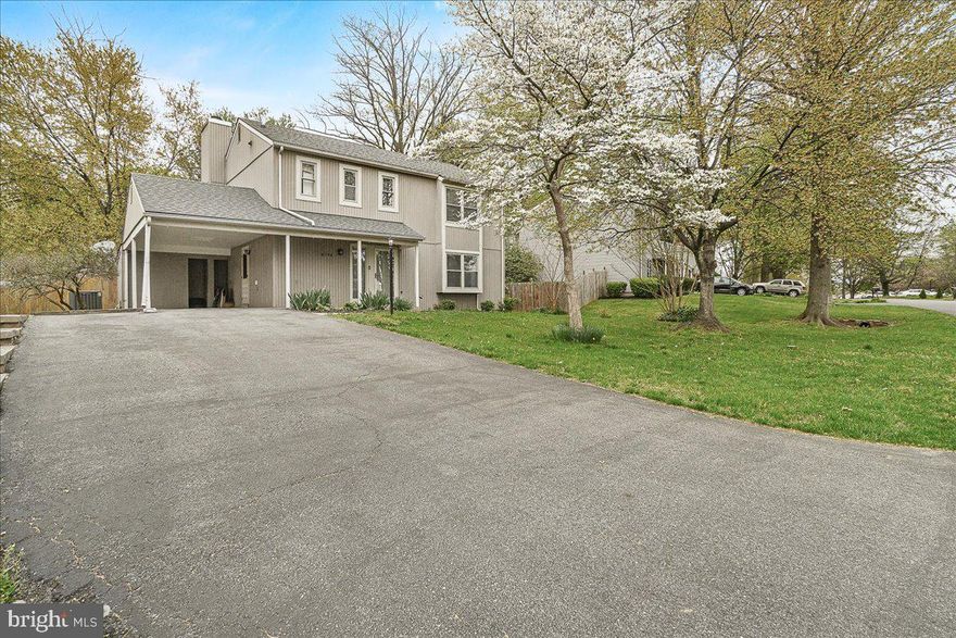 Step into this beautifully updated home featuring LPV floors on the main level. The modern kitchen boasts updated cabinetry and stainless steel appliances. Upstairs features 4 spacious bedrooms and 2 full baths. Enjoy outdoor living on the spacious screened-in rear deck—perfect for relaxing or entertaining.
The fenced backyard is ready for play or pets, and is ideal for those with a green thumb!
With easy access to local shops, restaurants, and parks, as well as top-rated schools, this home is ideally located for both work and play. This is the perfect place to call home!