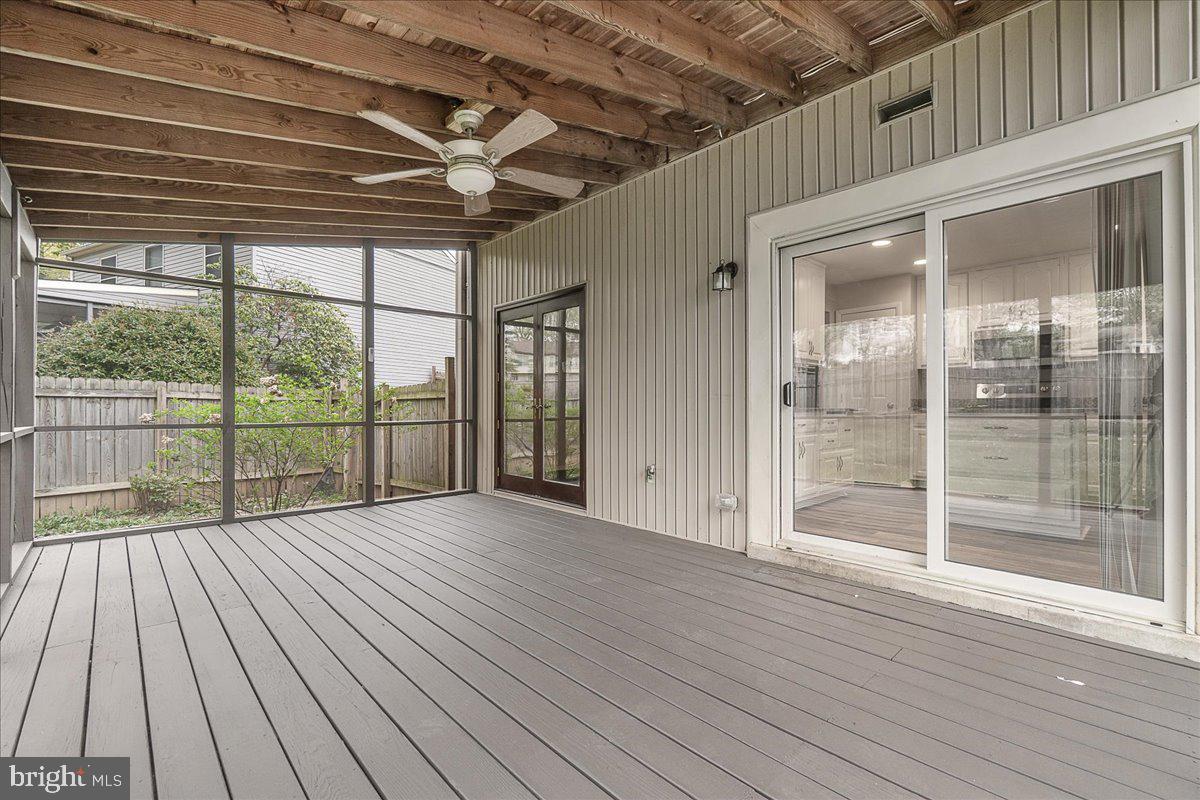 DISCOVERY - Residential