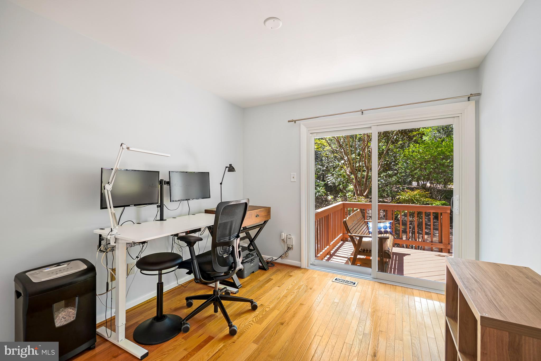 RESTON - Residential