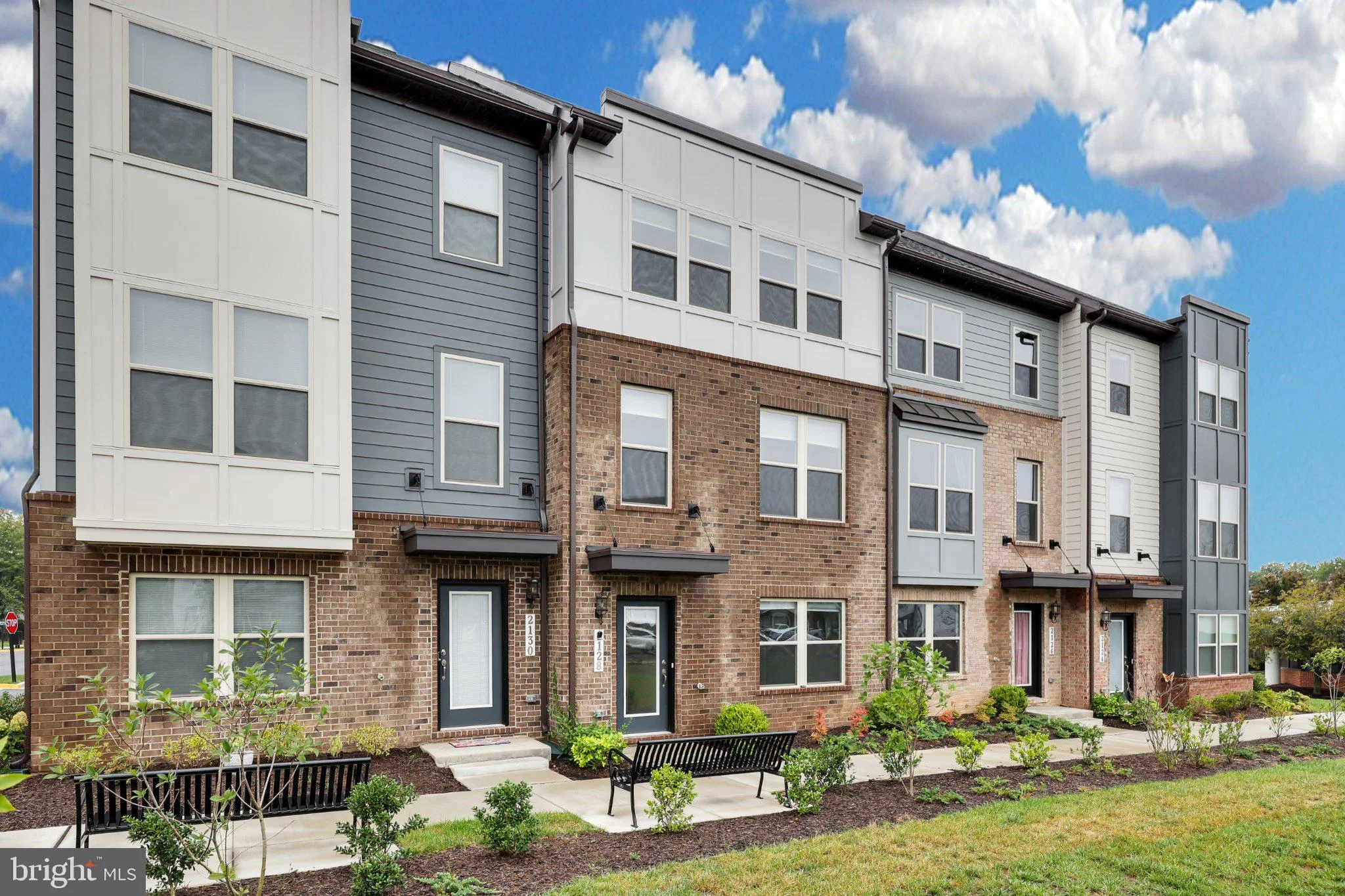 2128 Glacier Road