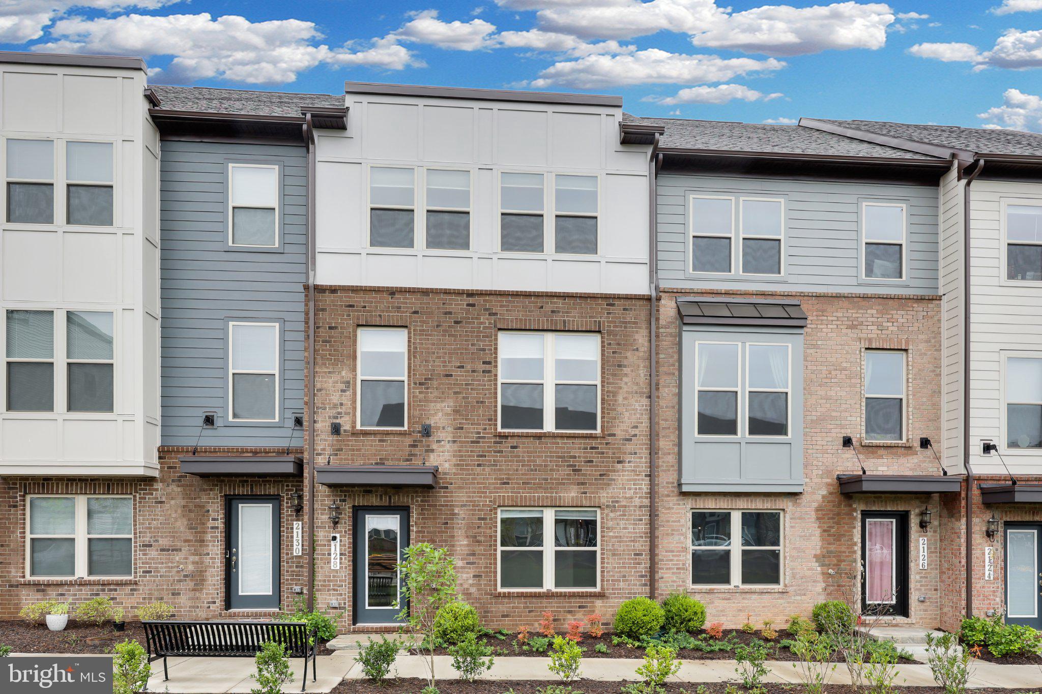 2128 GLACIER ROAD