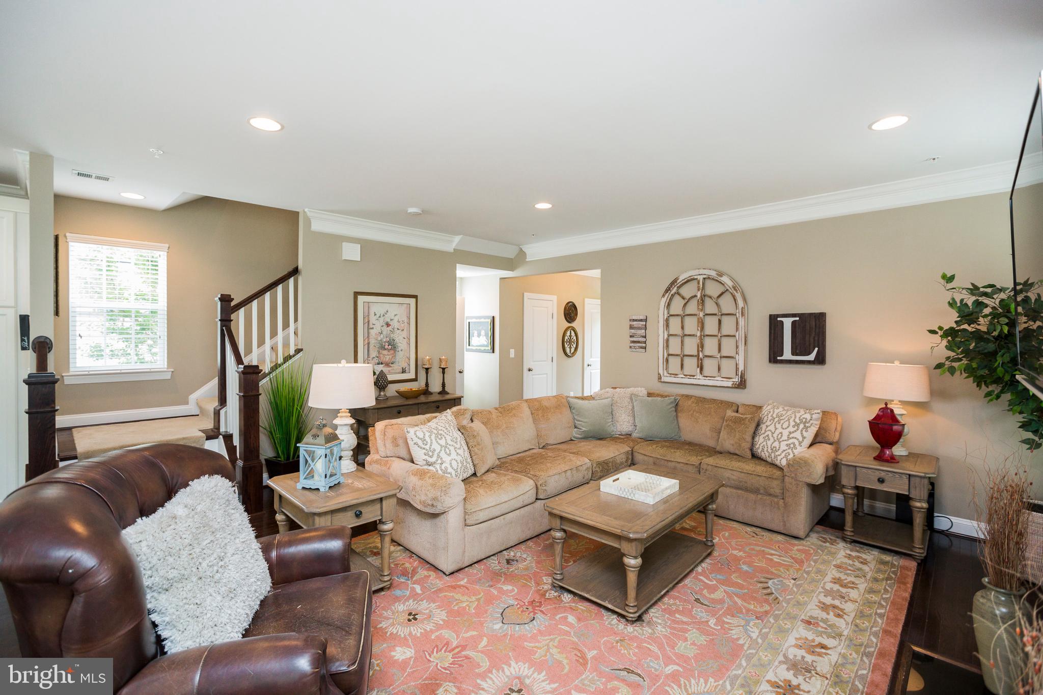 MAPLE LAWN - Residential