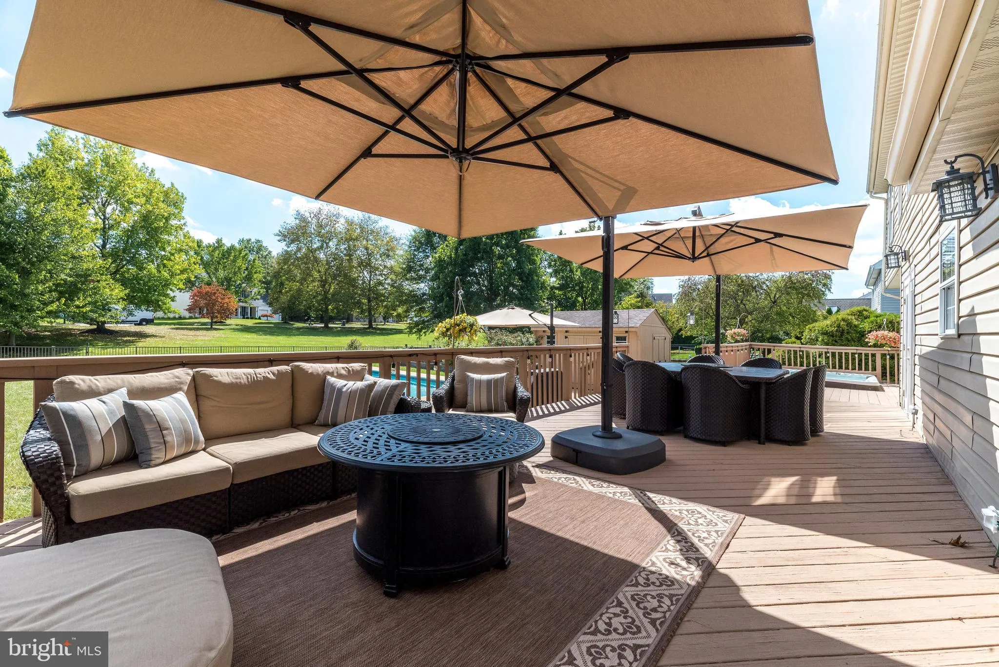 Doylestown, Pennsylvania 18902, United States, 4 Bedrooms Bedrooms, ,3 BathroomsBathrooms,Residential,Pending,215464