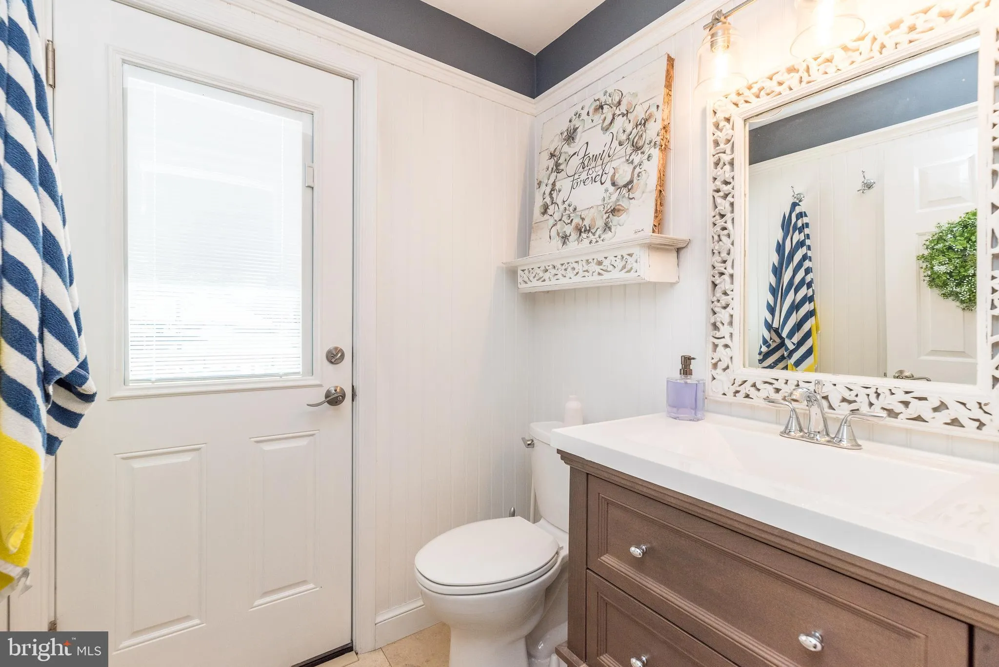 Doylestown, Pennsylvania 18902, United States, 4 Bedrooms Bedrooms, ,3 BathroomsBathrooms,Residential,Pending,215464