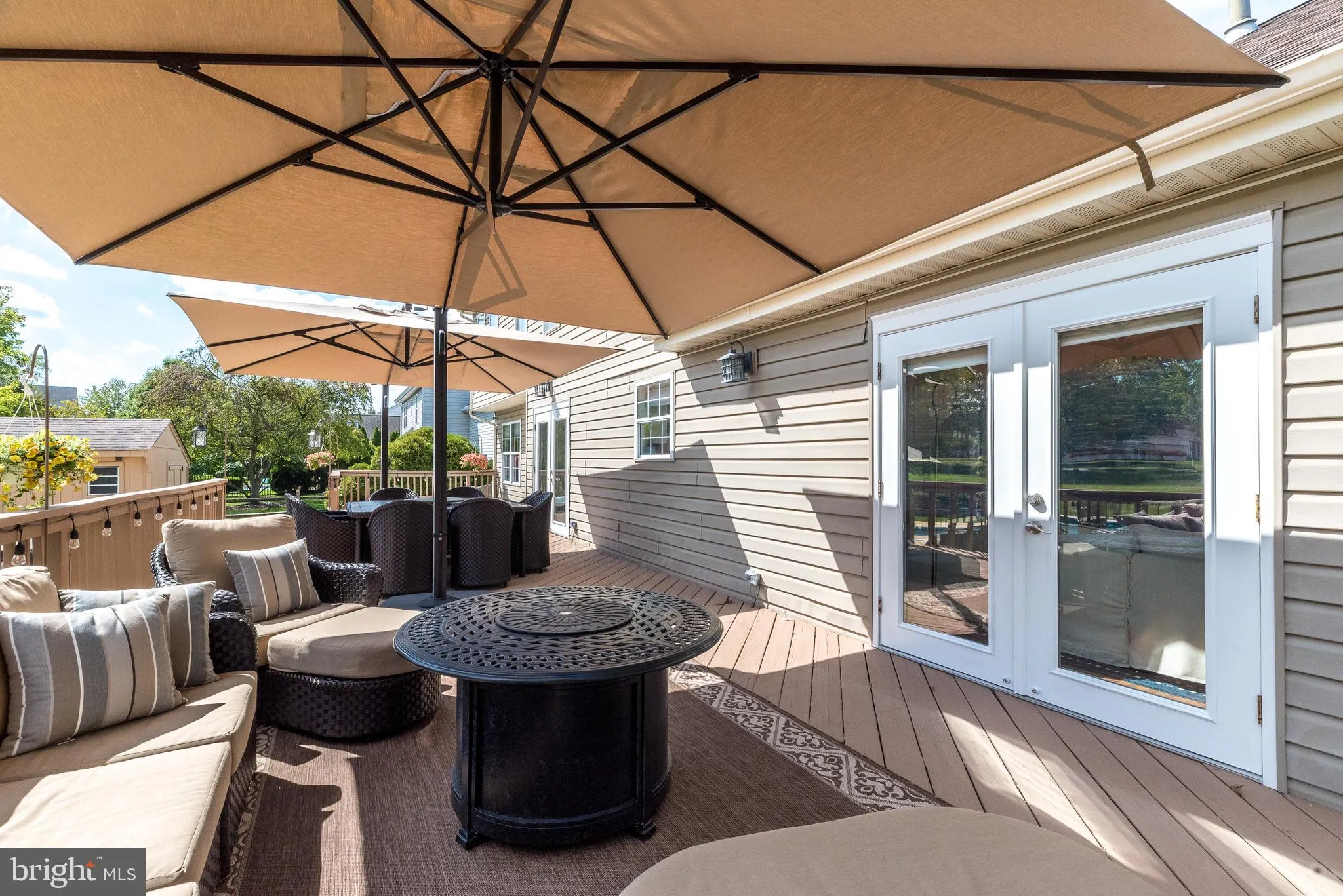 Doylestown, Pennsylvania 18902, United States, 4 Bedrooms Bedrooms, ,3 BathroomsBathrooms,Residential,Pending,215464