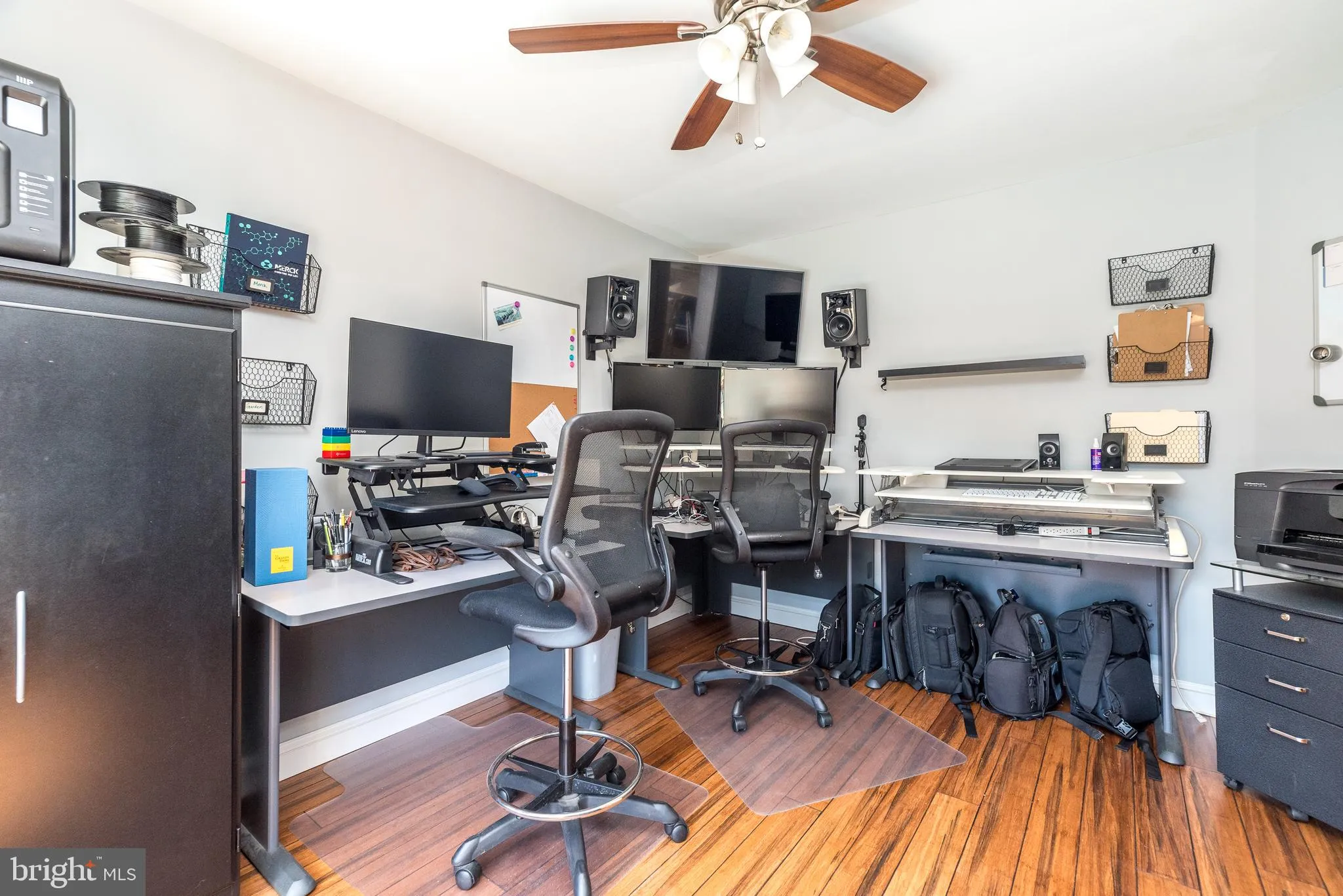 Doylestown, Pennsylvania 18902, United States, 4 Bedrooms Bedrooms, ,3 BathroomsBathrooms,Residential,Pending,215464