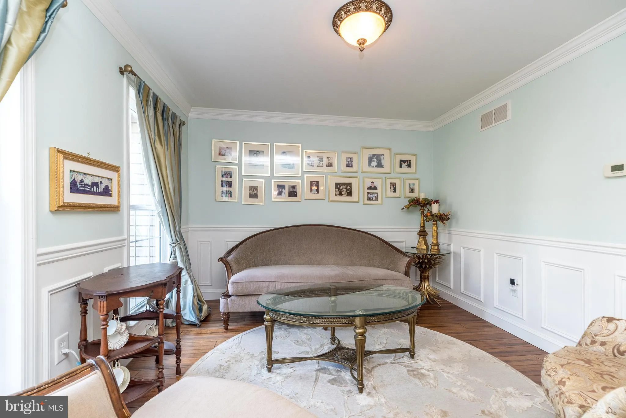 Doylestown, Pennsylvania 18902, United States, 4 Bedrooms Bedrooms, ,3 BathroomsBathrooms,Residential,Pending,215464