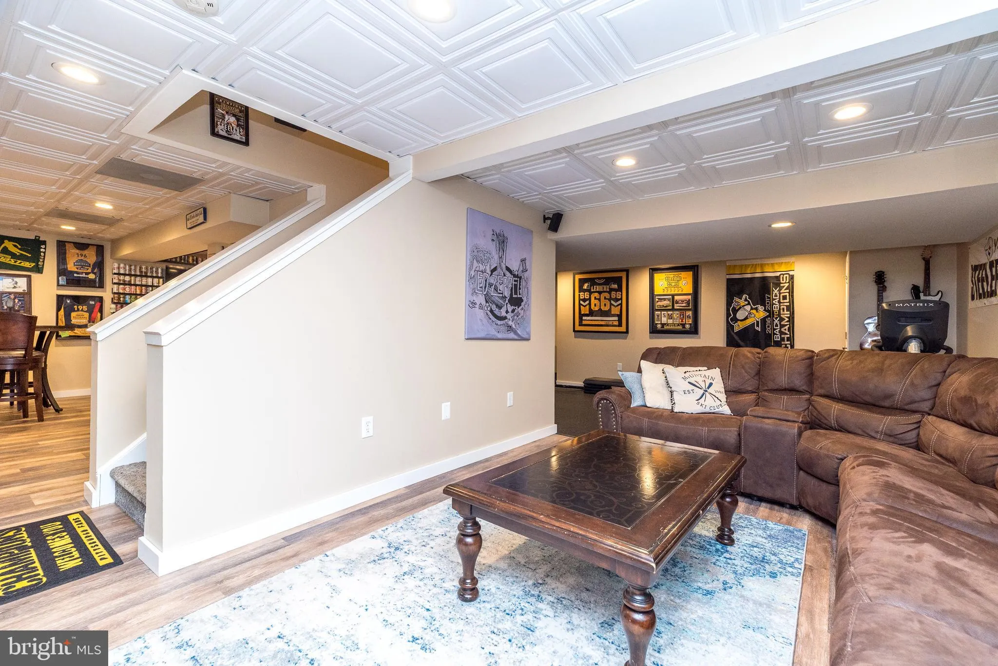 Doylestown, Pennsylvania 18902, United States, 4 Bedrooms Bedrooms, ,3 BathroomsBathrooms,Residential,Pending,215464