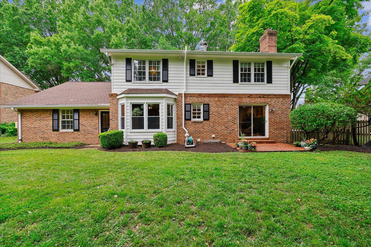 16 FAIRWOOD COURT