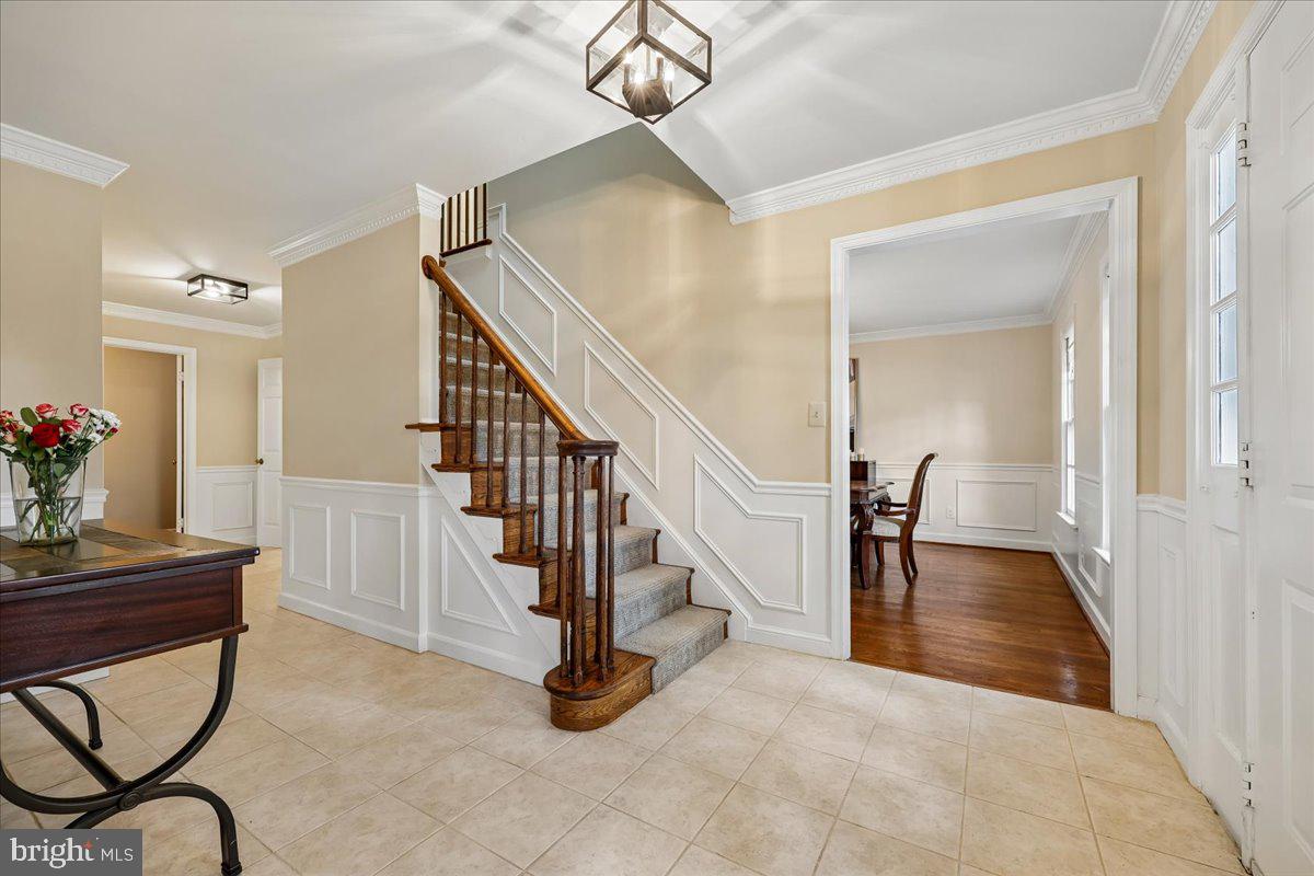 16 FAIRWOOD COURT