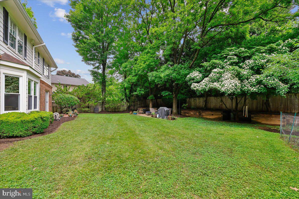 16 FAIRWOOD COURT