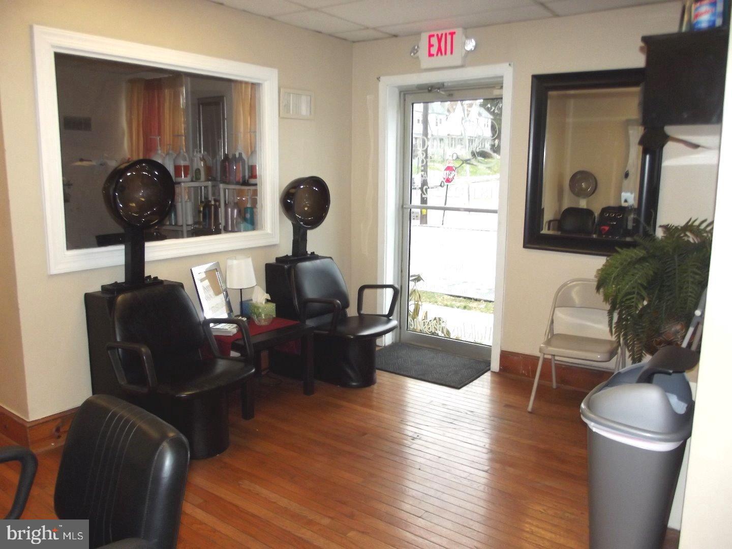 NORRISTOWN - Commercial Lease