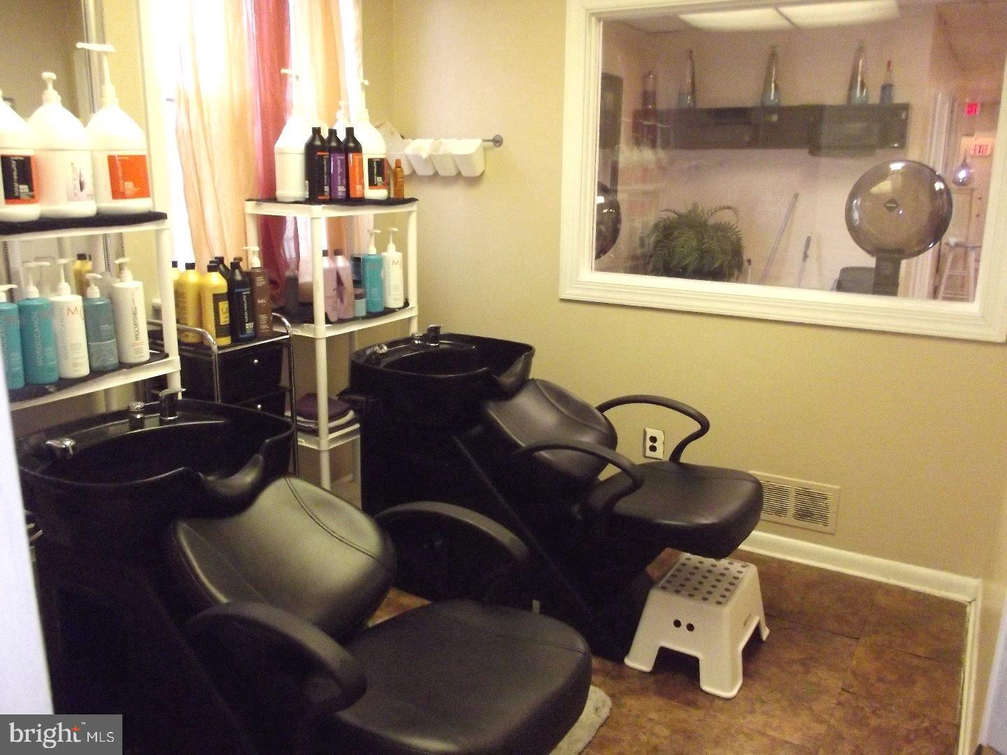 NORRISTOWN - Commercial Lease