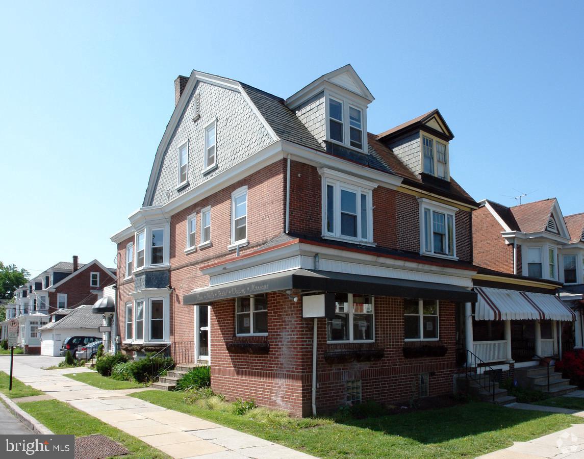 NORRISTOWN - Commercial Lease