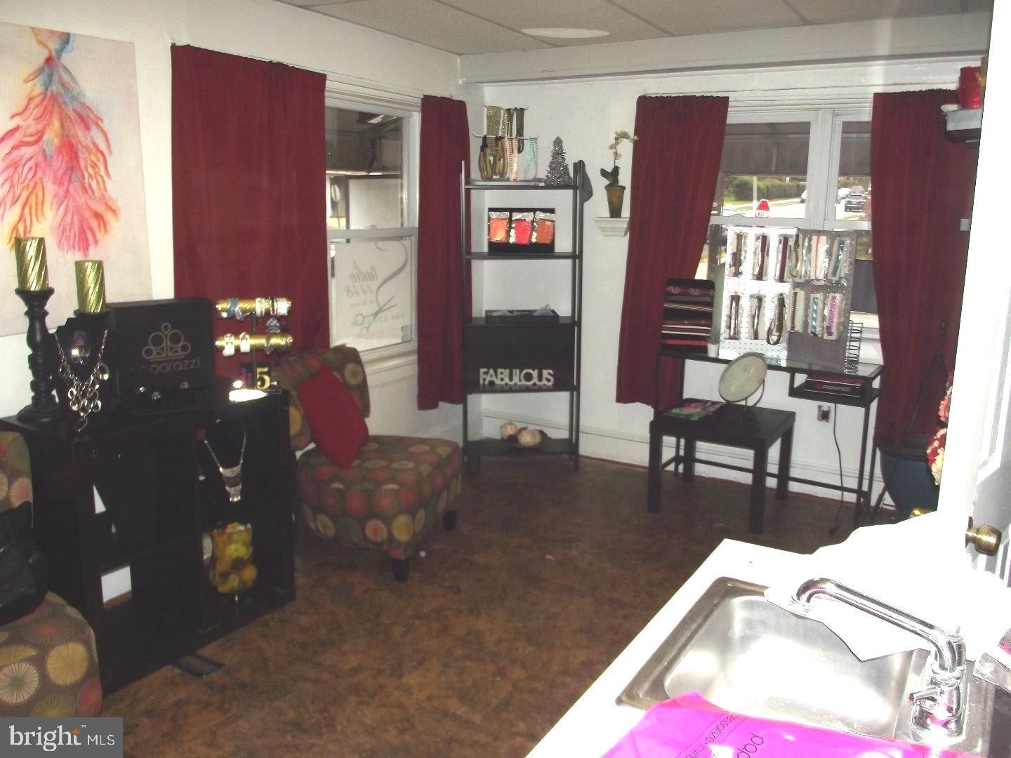 NORRISTOWN - Commercial Lease