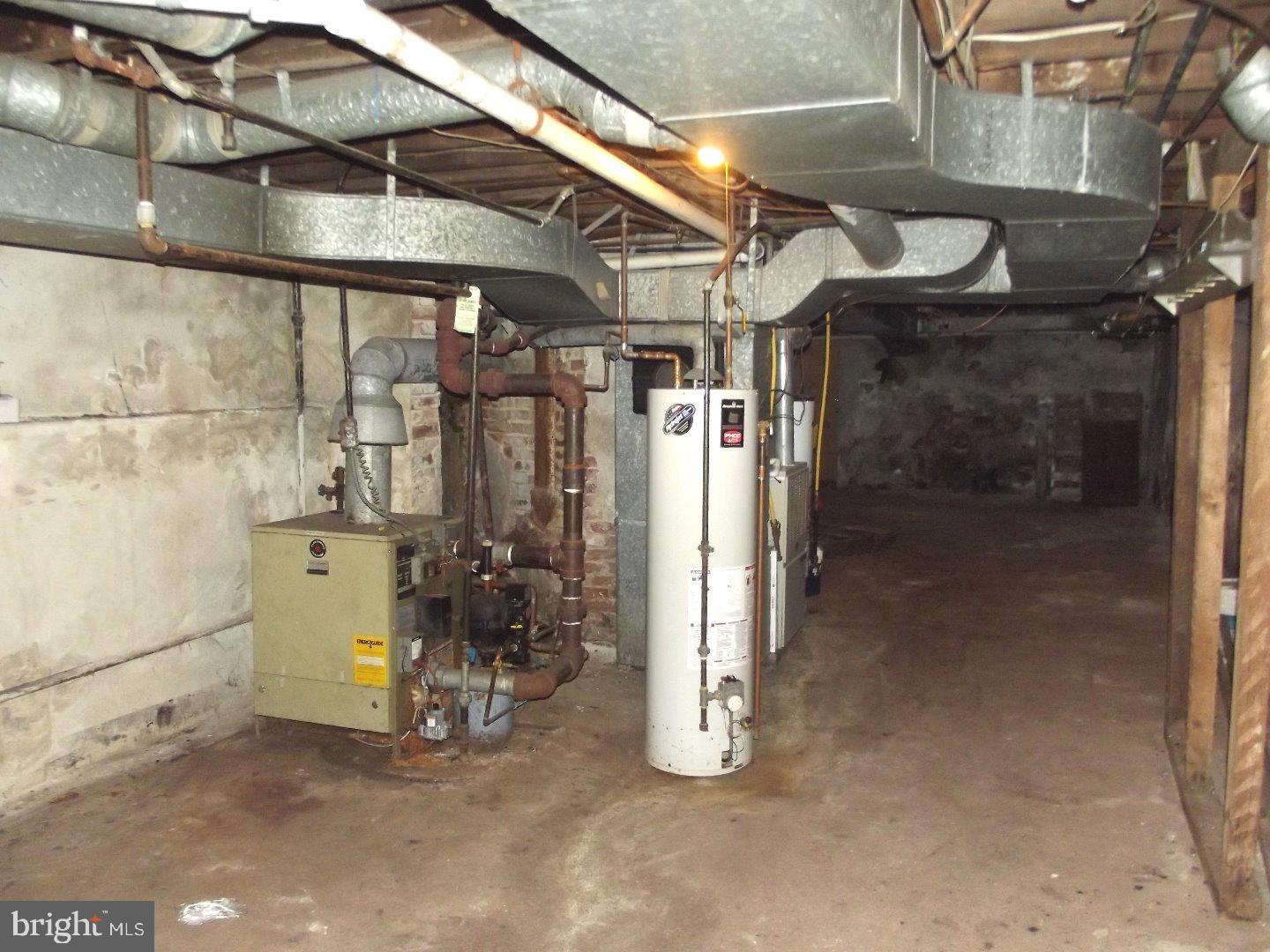 NORRISTOWN - Commercial Lease