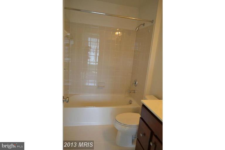 AMBERLEA AT SOUTH RIDING - Residential Lease