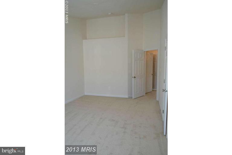 AMBERLEA AT SOUTH RIDING - Residential Lease