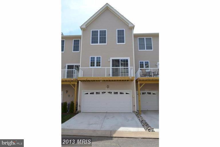 AMBERLEA AT SOUTH RIDING - Residential Lease