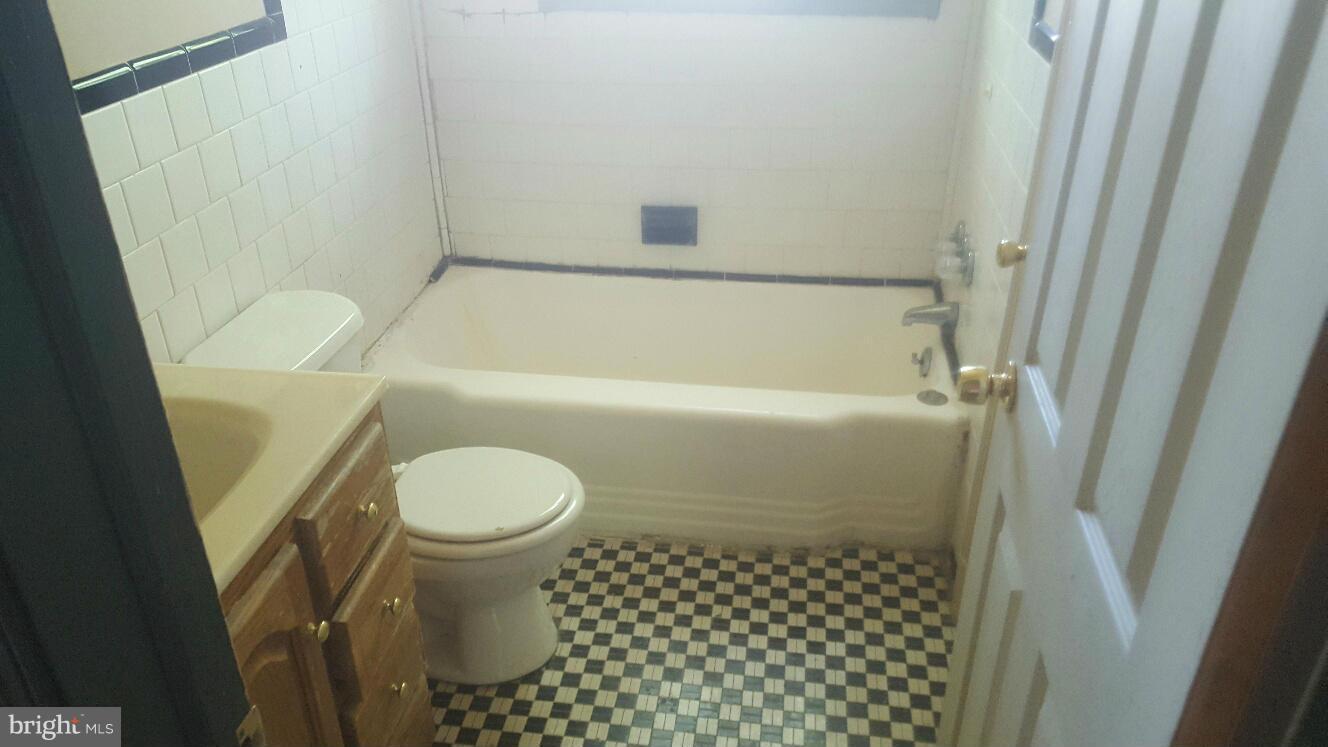 PARKVILLE - Residential