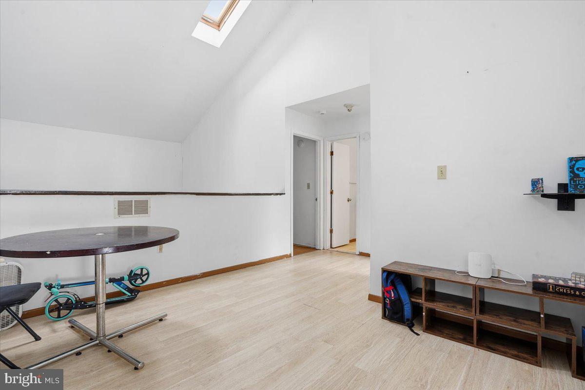 MILL POND (SAW CREEK) - Residential