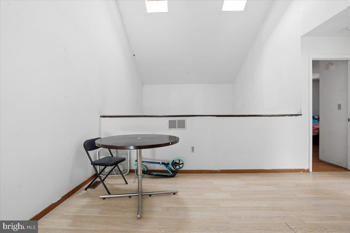 MILL POND (SAW CREEK) - Residential