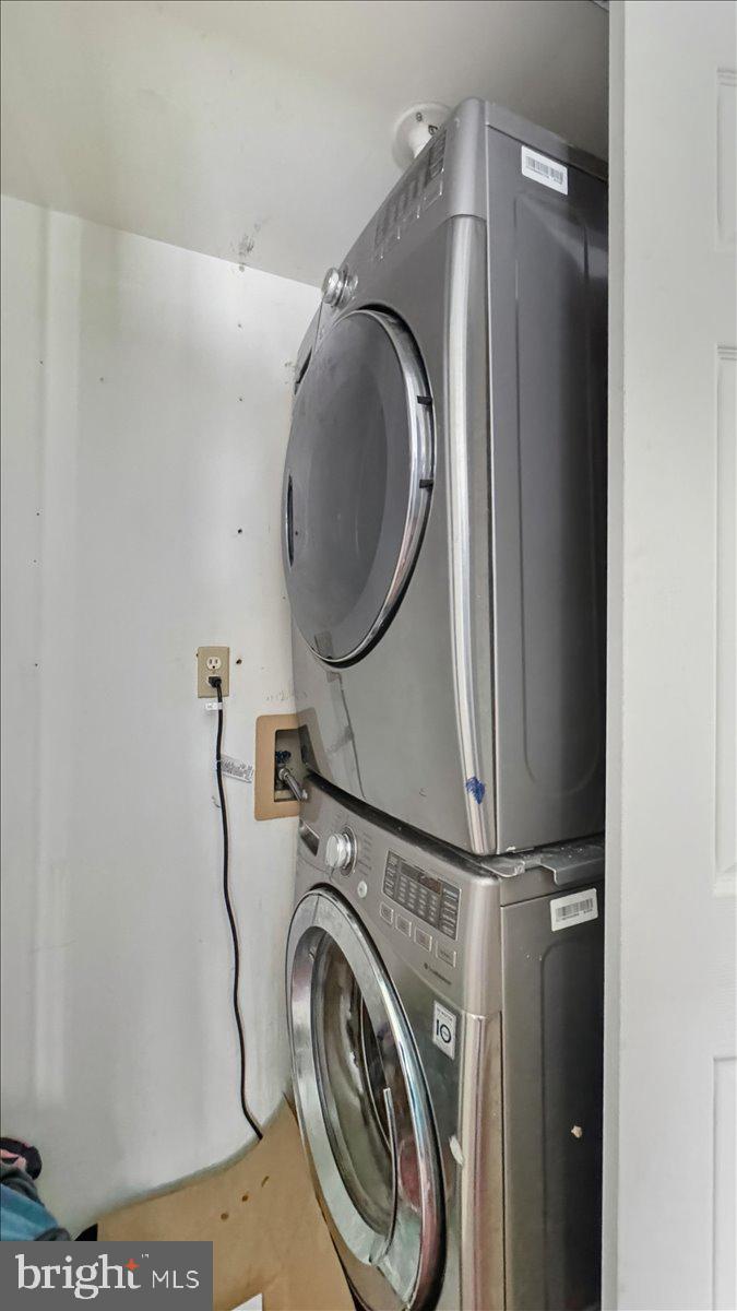 MILL POND (SAW CREEK) - Residential