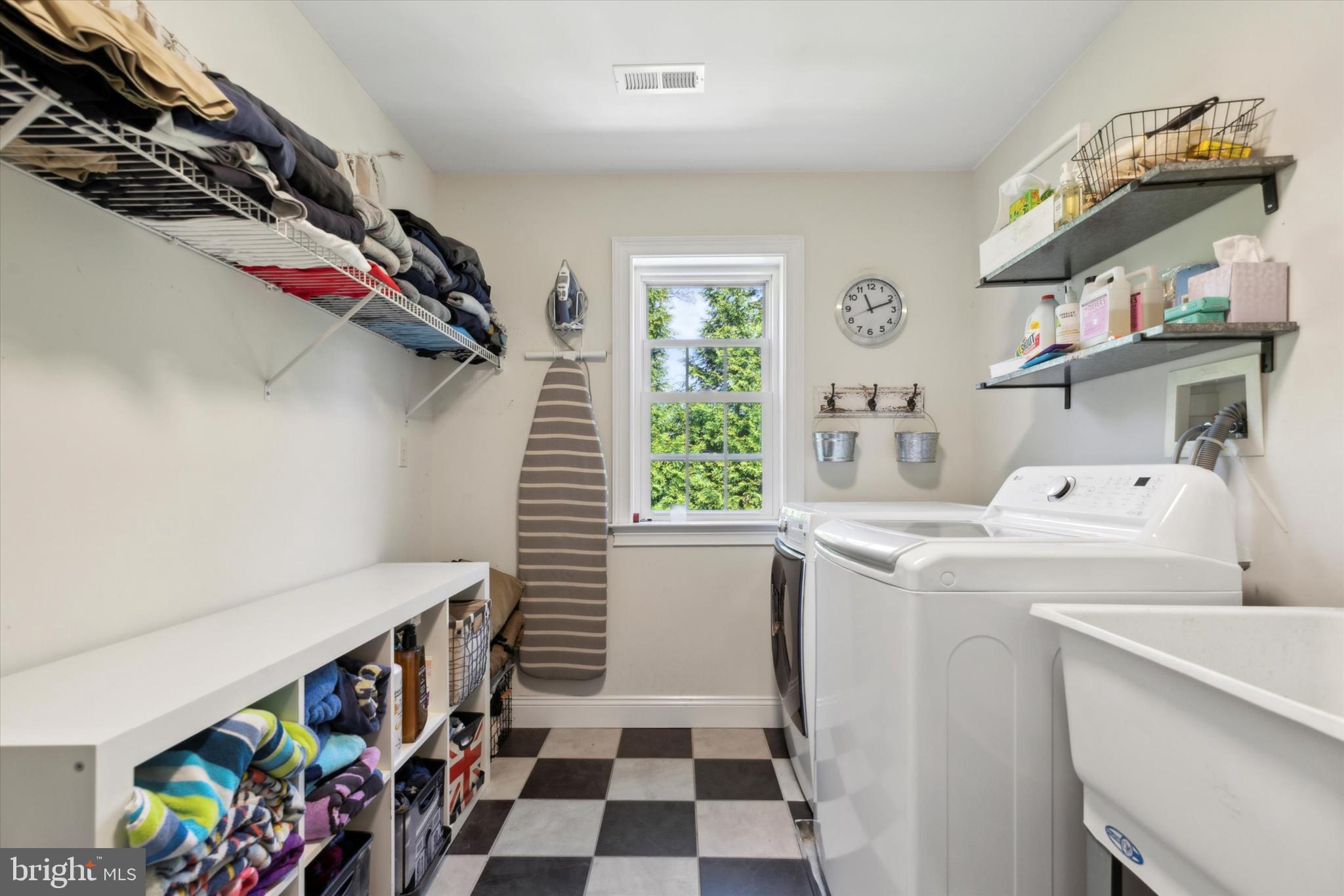 FLOURTOWN - Residential