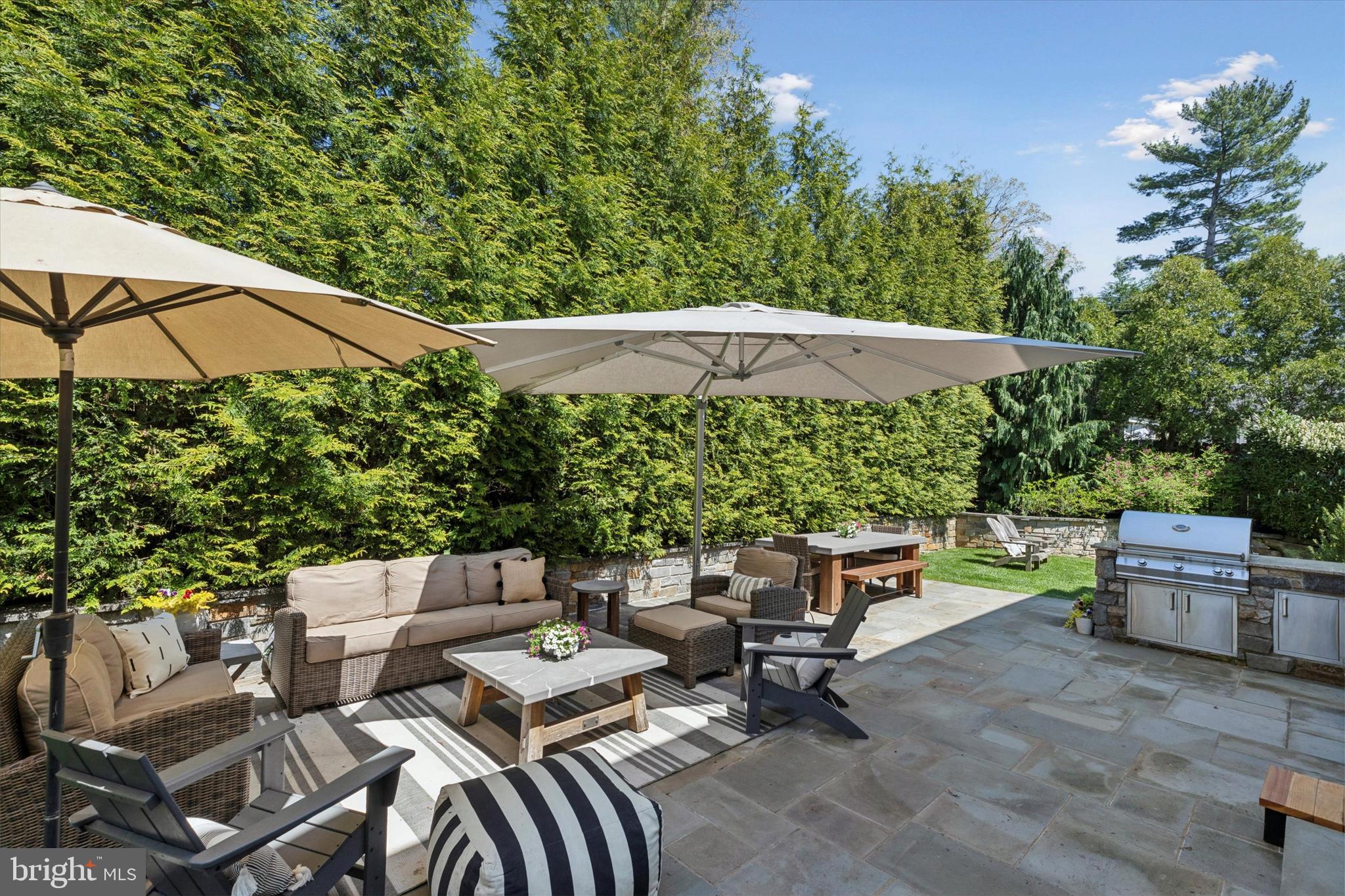 FLOURTOWN - Residential