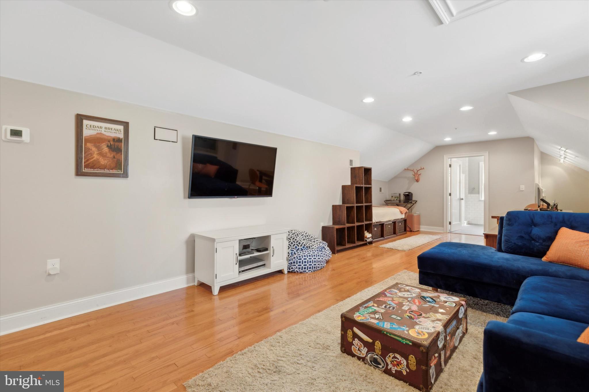 FLOURTOWN - Residential