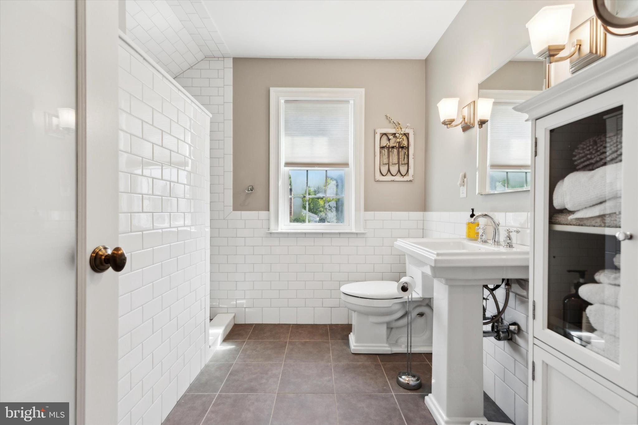 FLOURTOWN - Residential