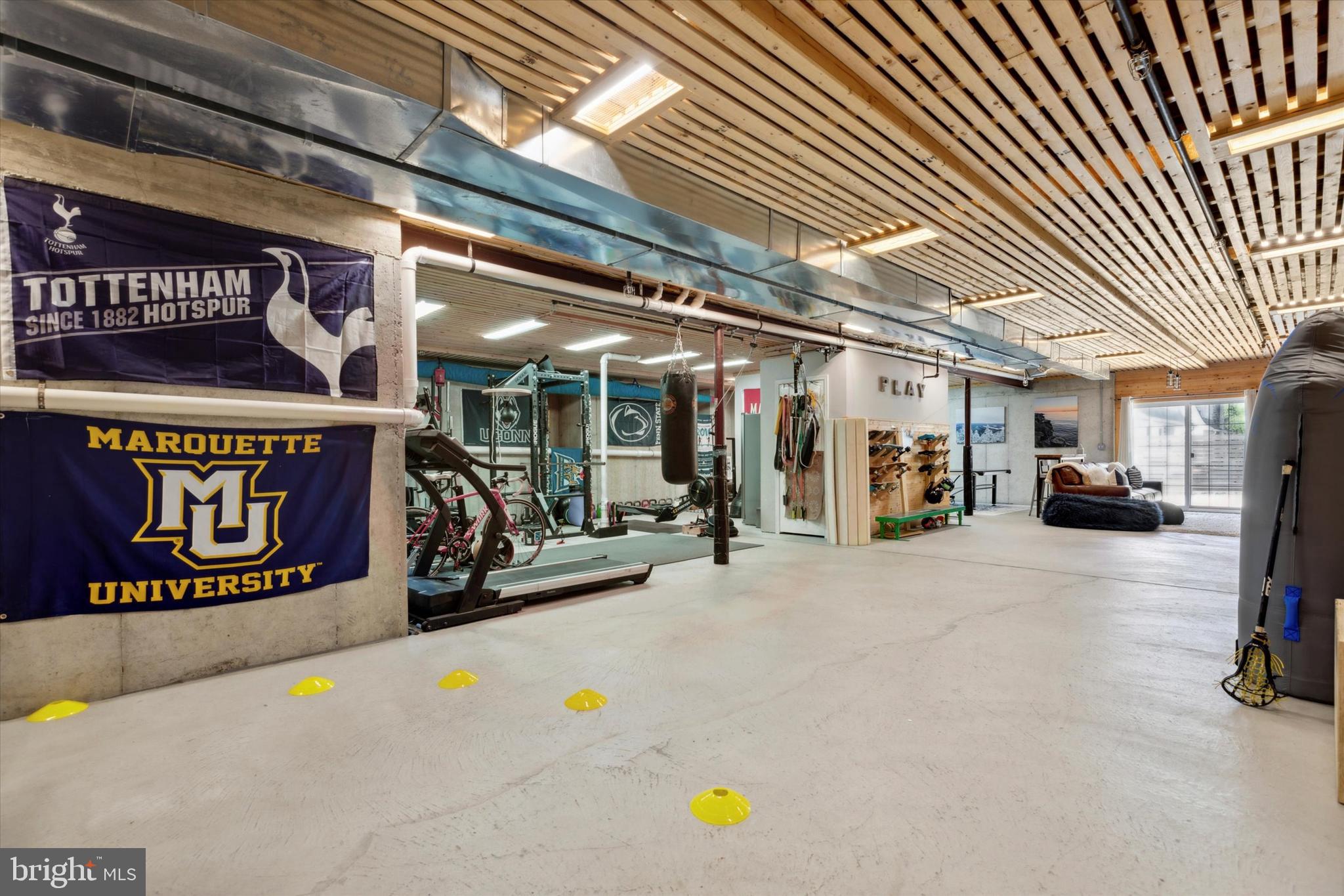 FLOURTOWN - Residential