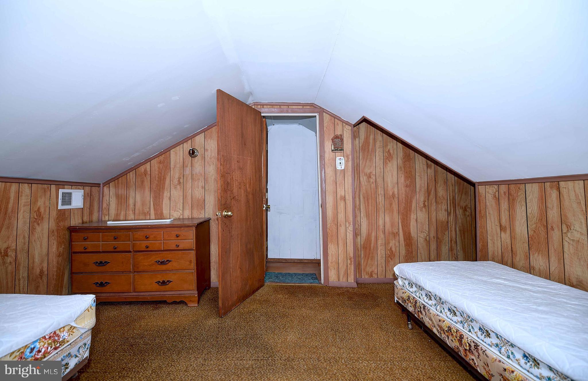 BACK RIVER HIGHLANDS - Residential