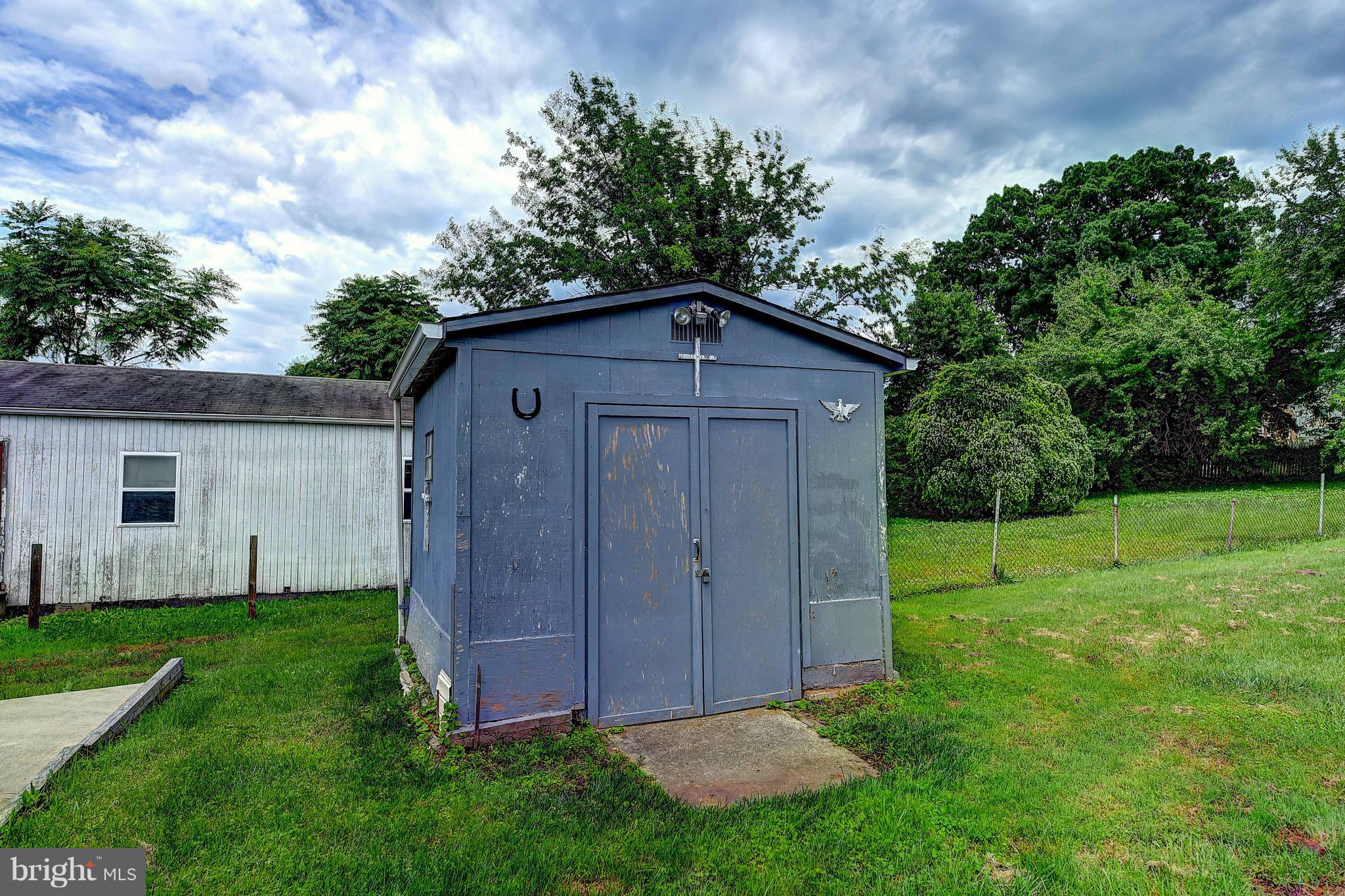 BACK RIVER HIGHLANDS - Residential