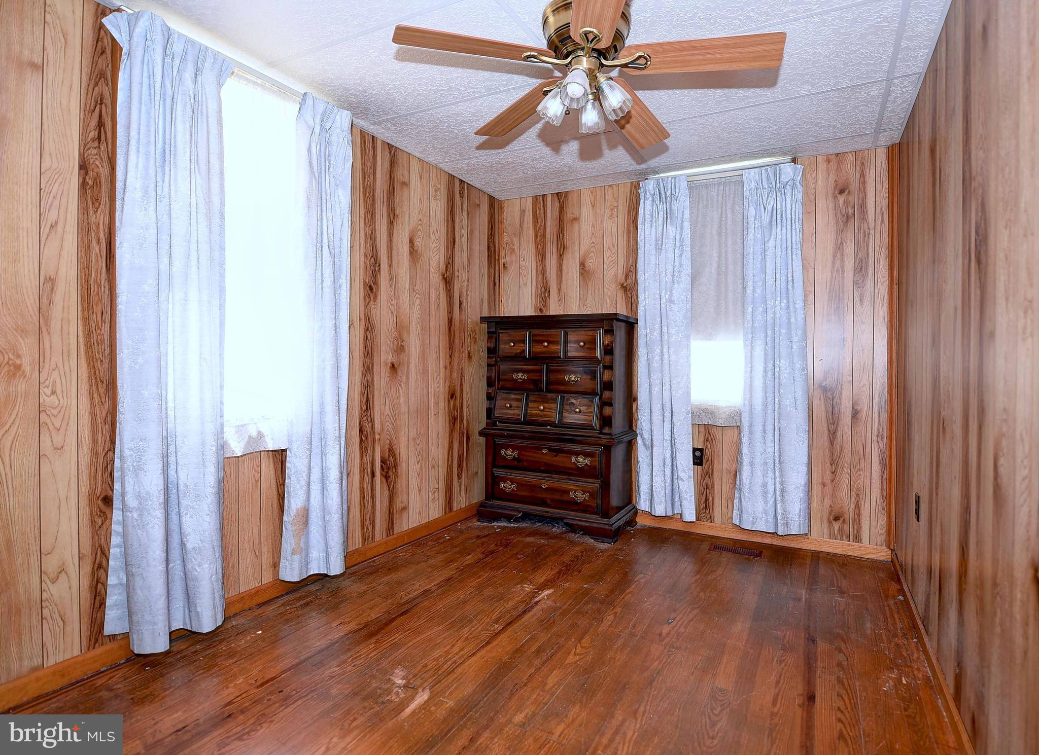 BACK RIVER HIGHLANDS - Residential