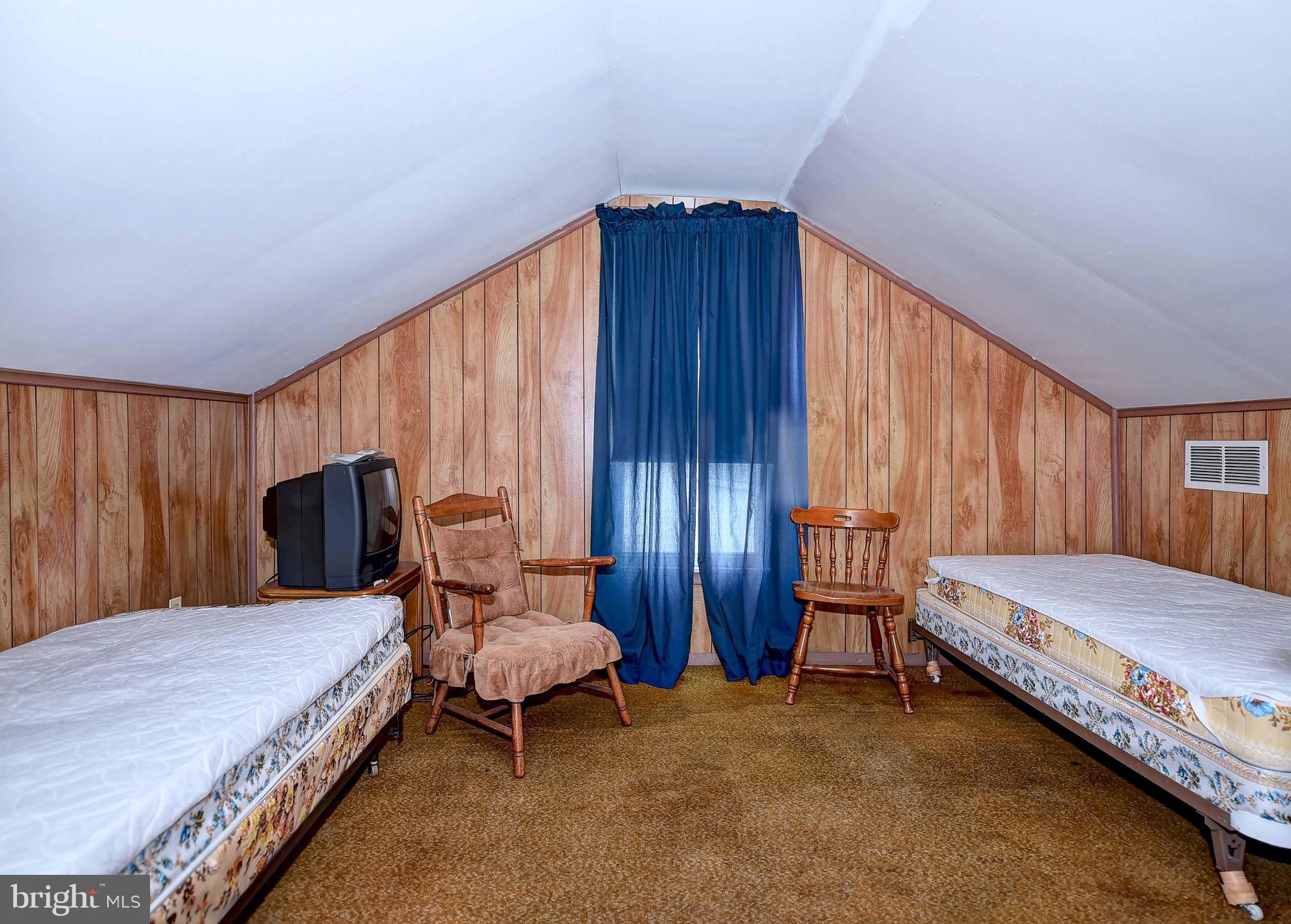 BACK RIVER HIGHLANDS - Residential