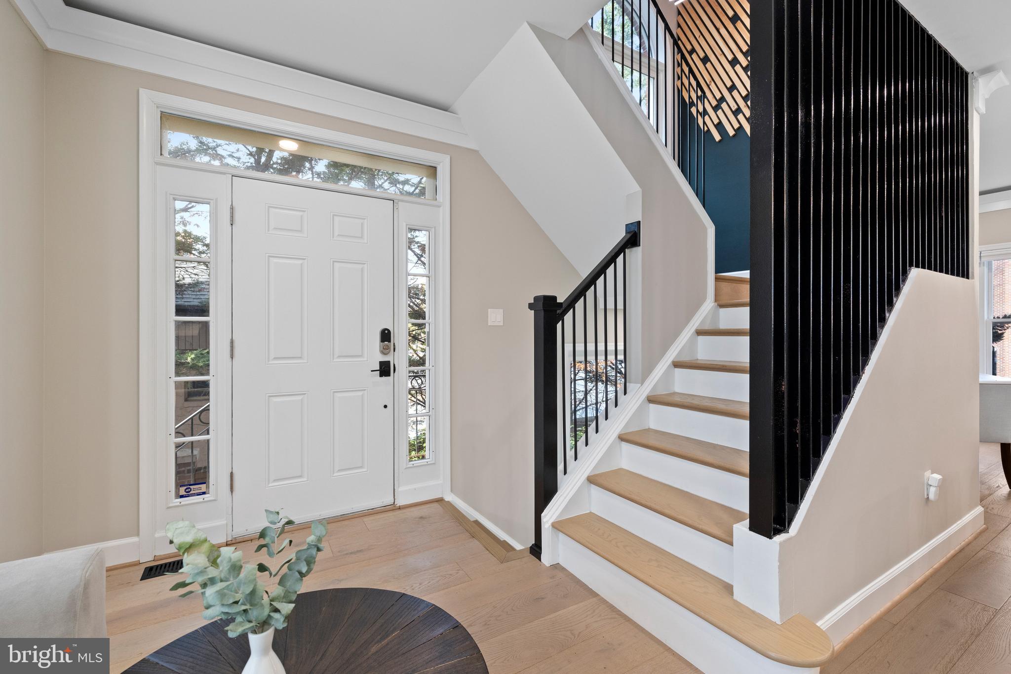 1170 N VERNON STREET