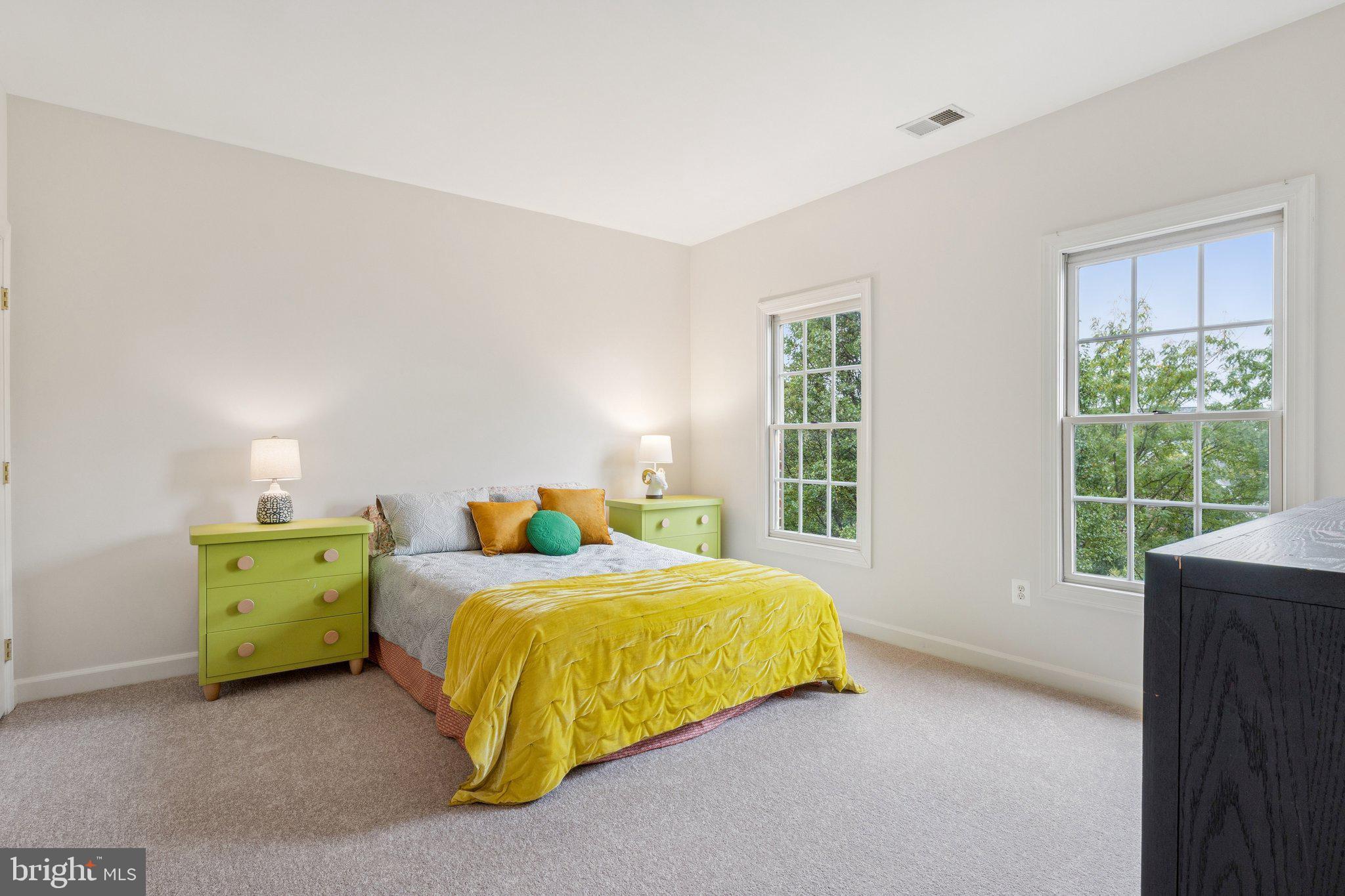 BRANTWOOD - Residential