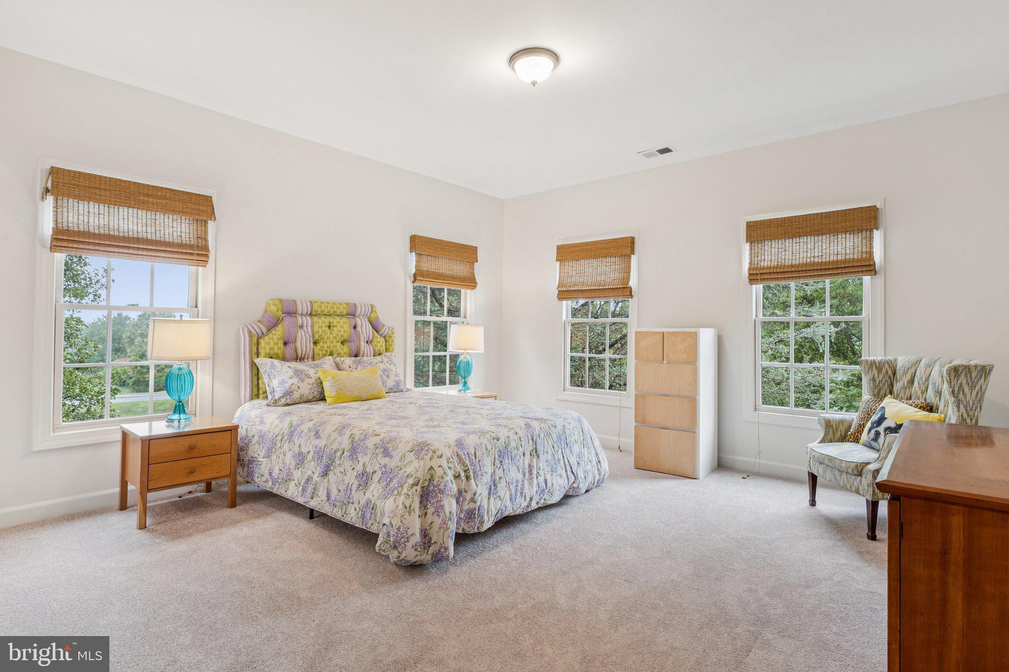 BRANTWOOD - Residential