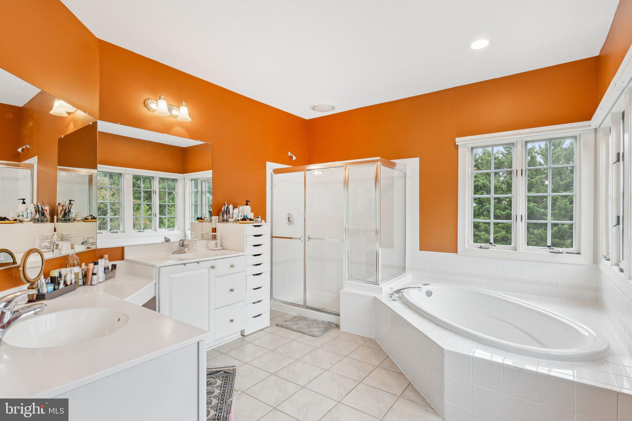 BRANTWOOD - Residential