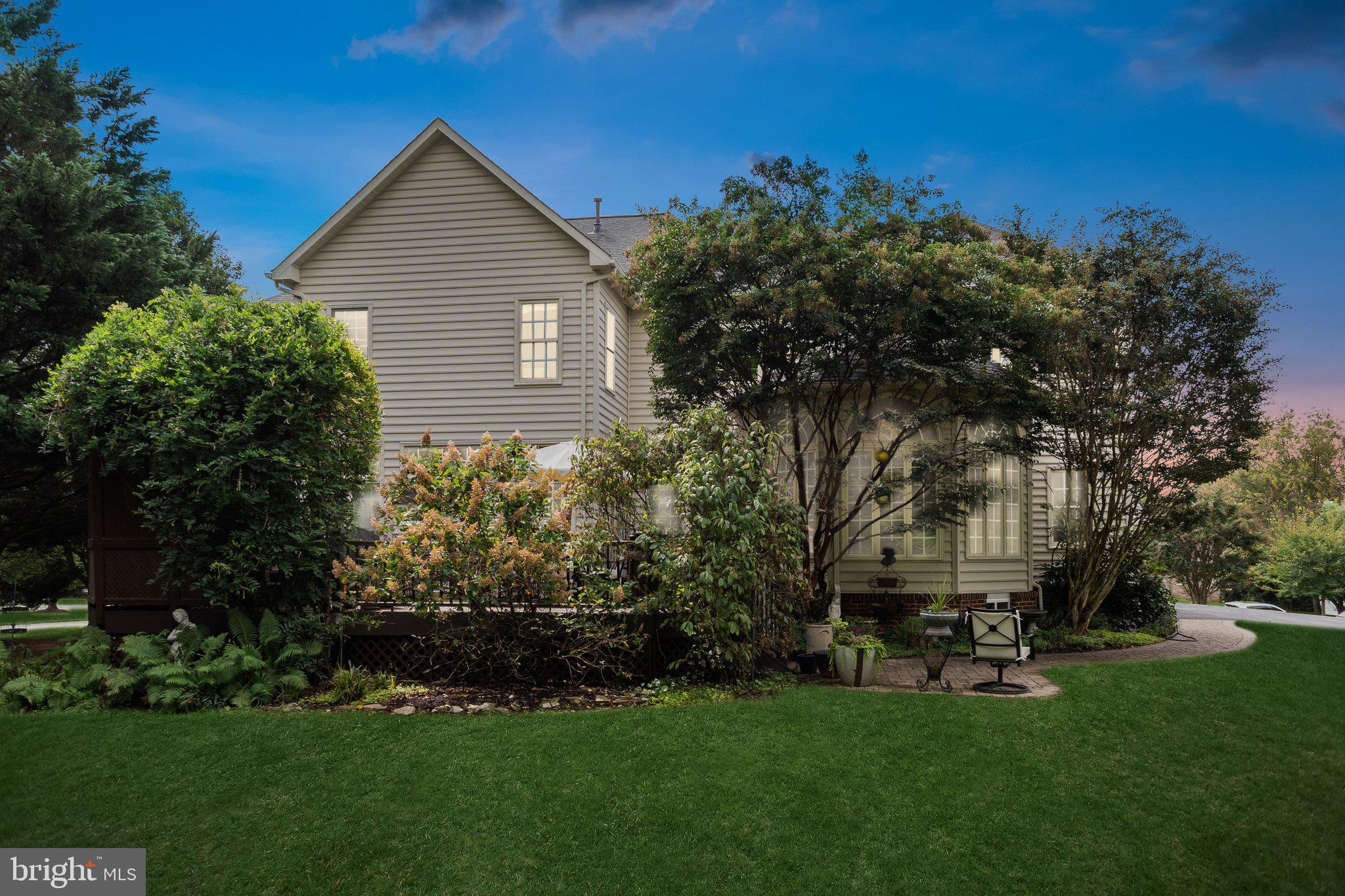 BRANTWOOD - Residential