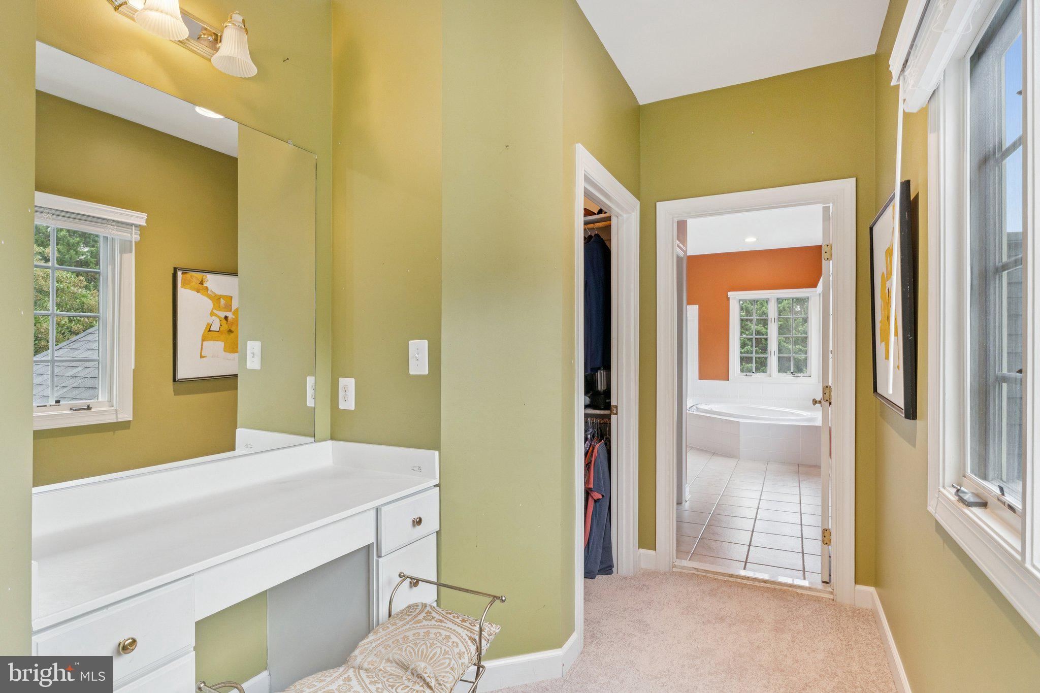 BRANTWOOD - Residential