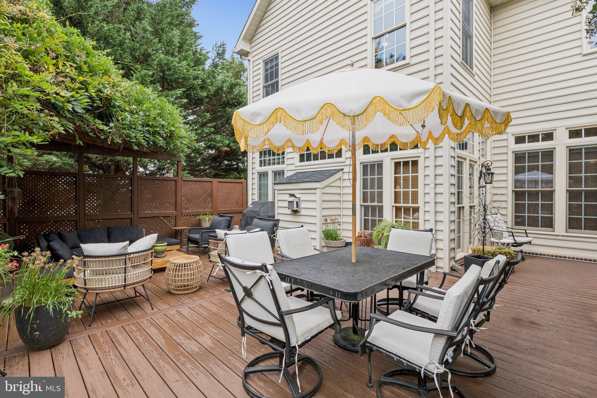 BRANTWOOD - Residential