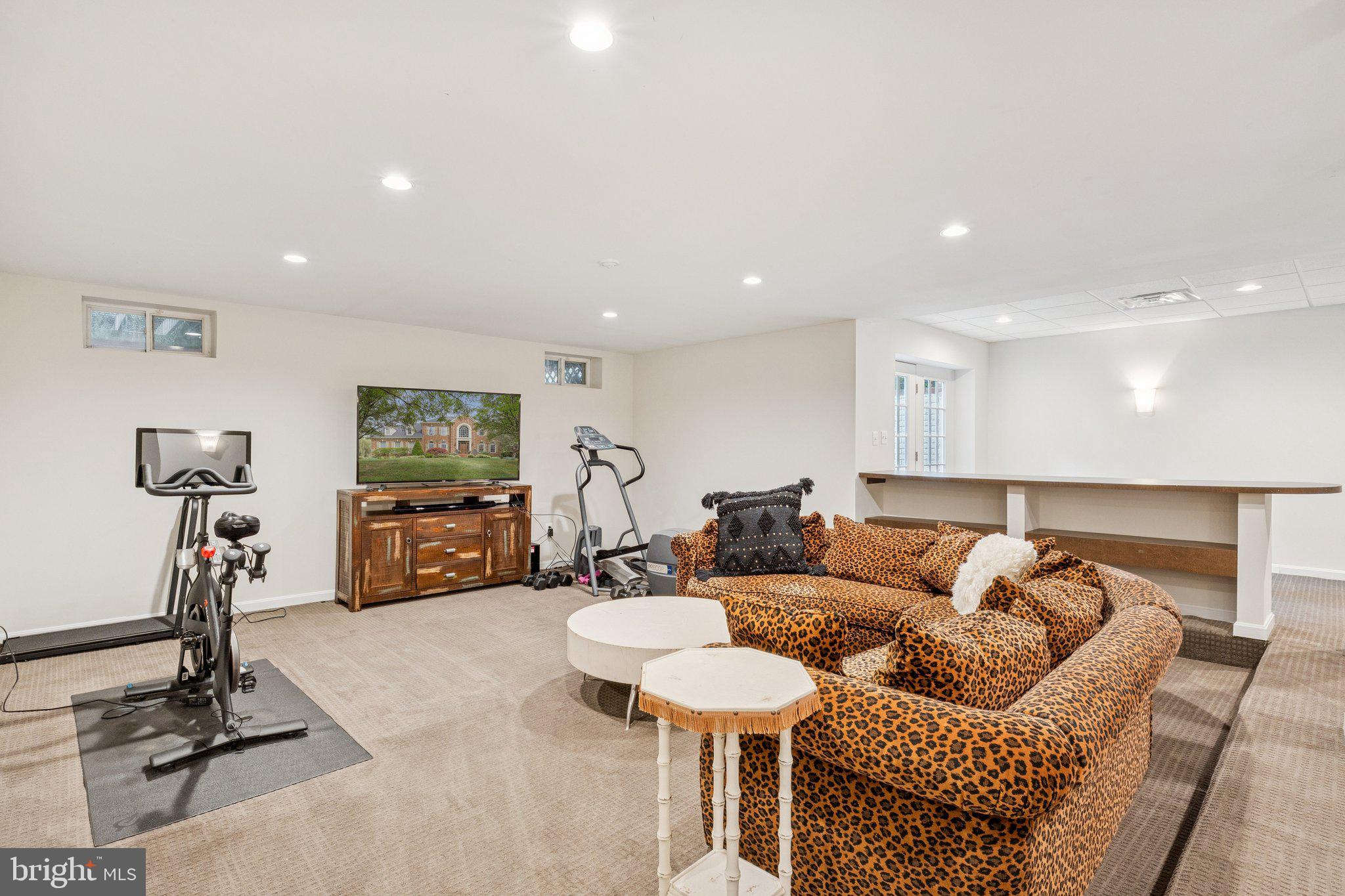 BRANTWOOD - Residential