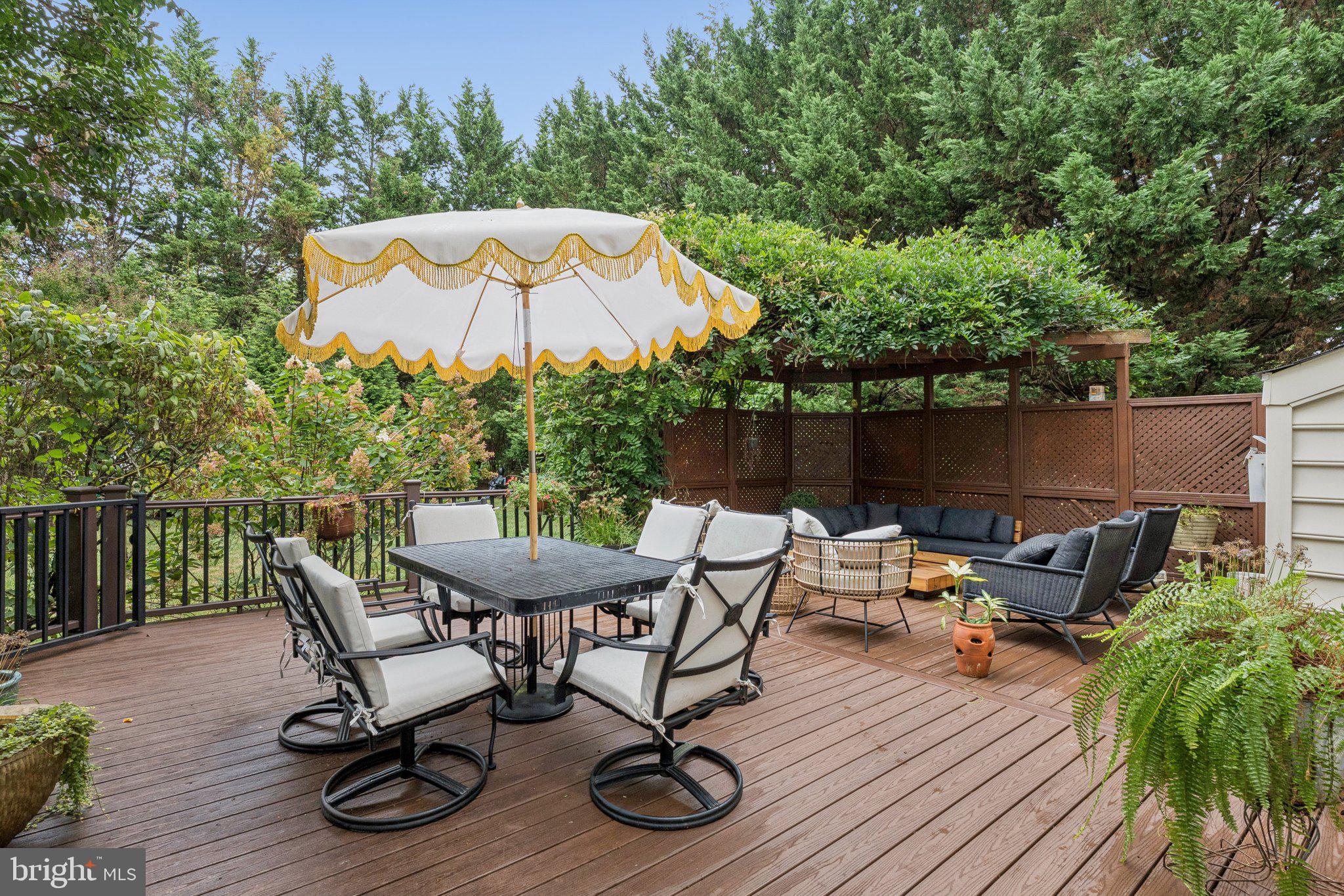 BRANTWOOD - Residential