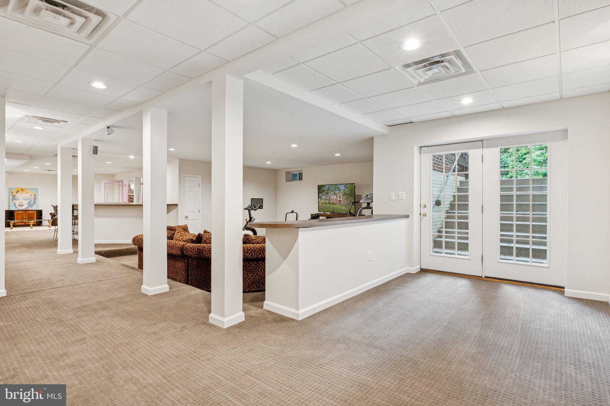 BRANTWOOD - Residential